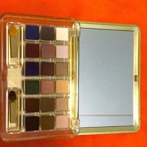 Estée Lauder Deluxe EyeShadow Compact (18)